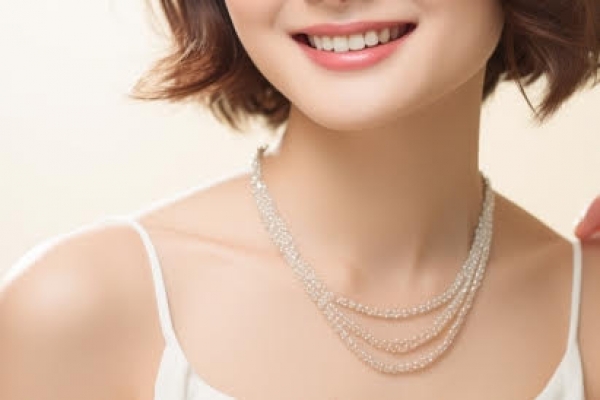 あなたの魅力を引き出す「似合うアクセサリー＆ネックラインデザイン」選びの法則　　　1日講座