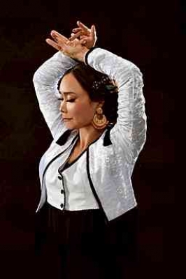 靴を履かずにカーディオフラメンコ～インナーマッスル・筋力ＵＰのため～