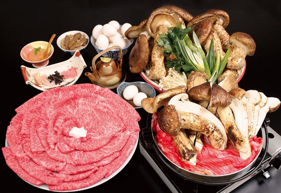滋賀 甲賀の名物・食べ放題を！ 松茸･近江牛 あばれ食い